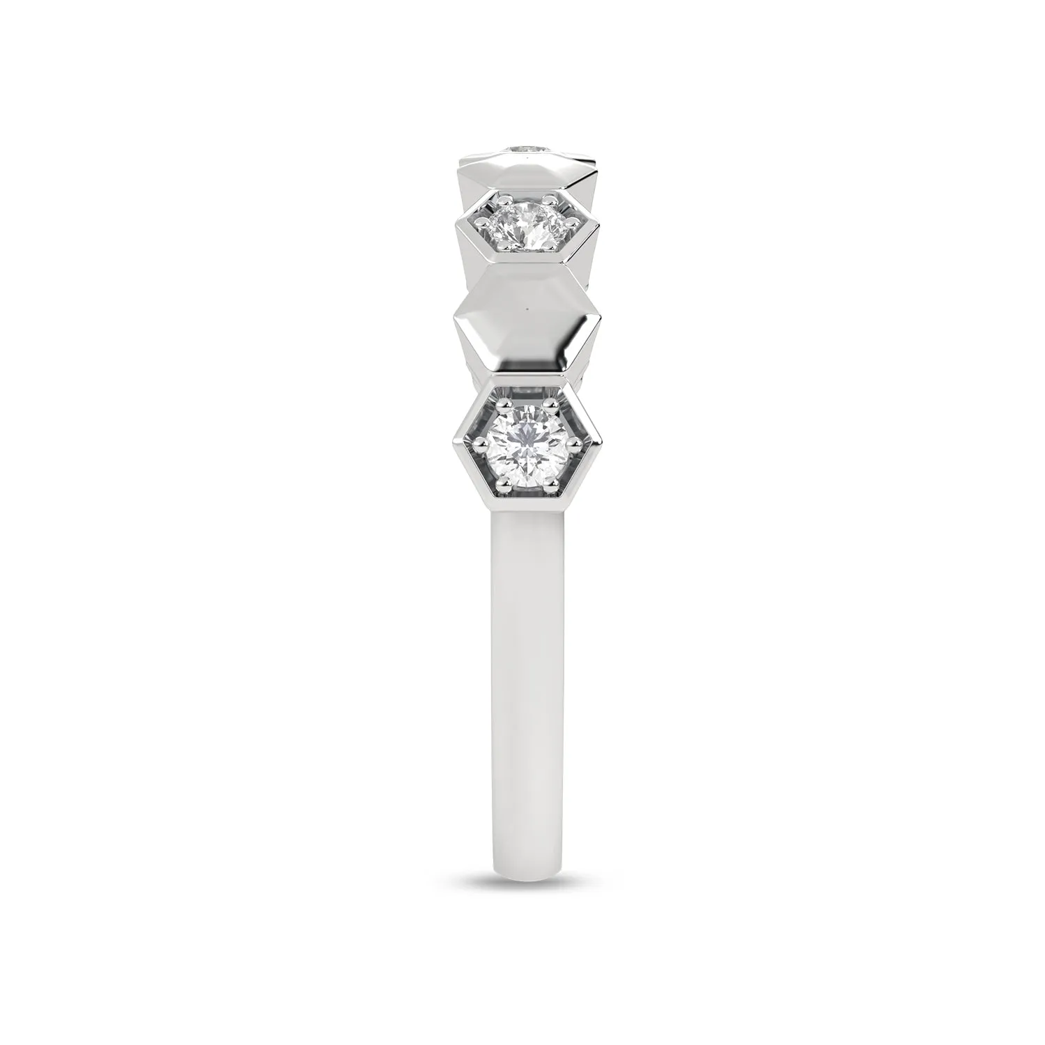 Alternating Diamonds Hexagon Band