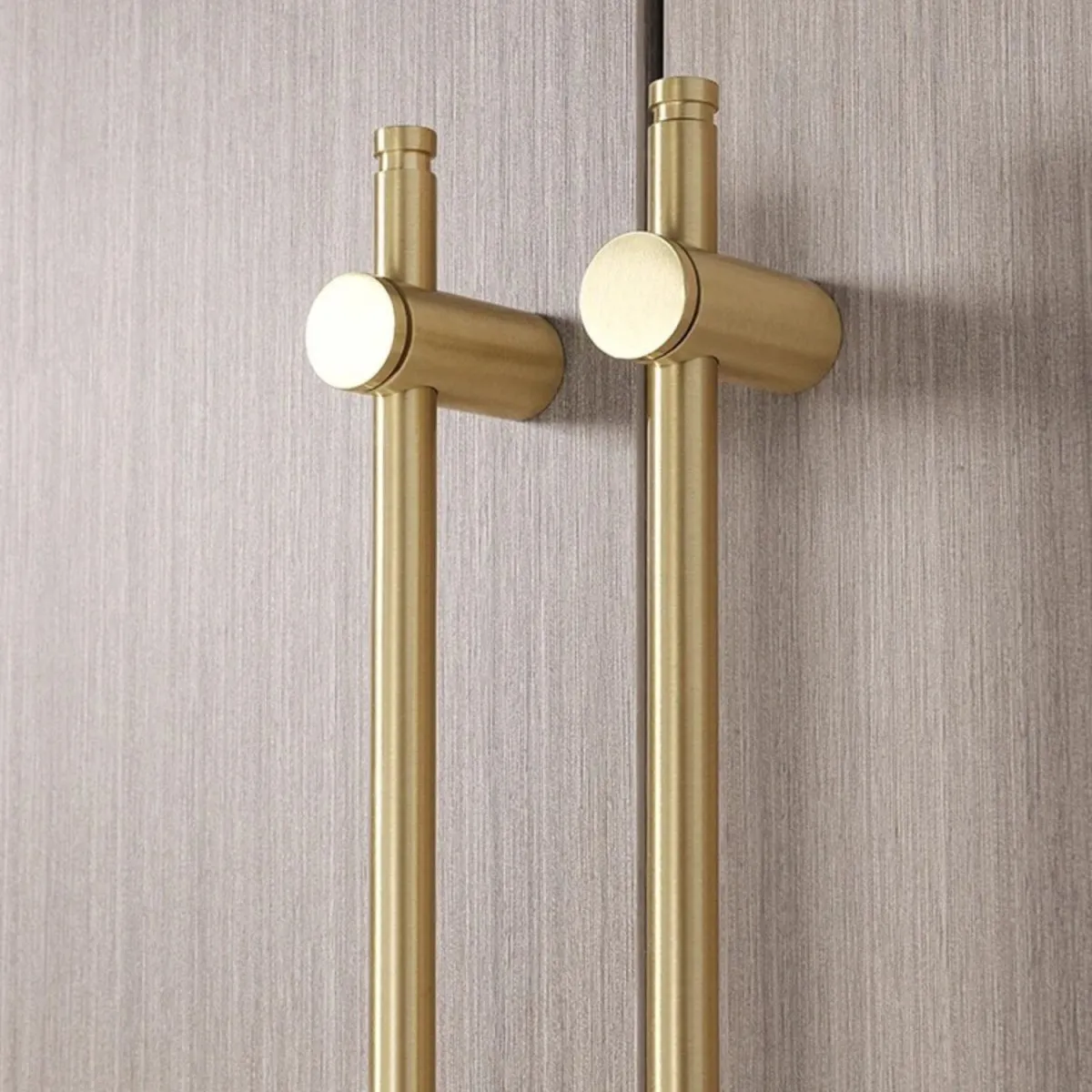 Arok Knob & Pull Bar