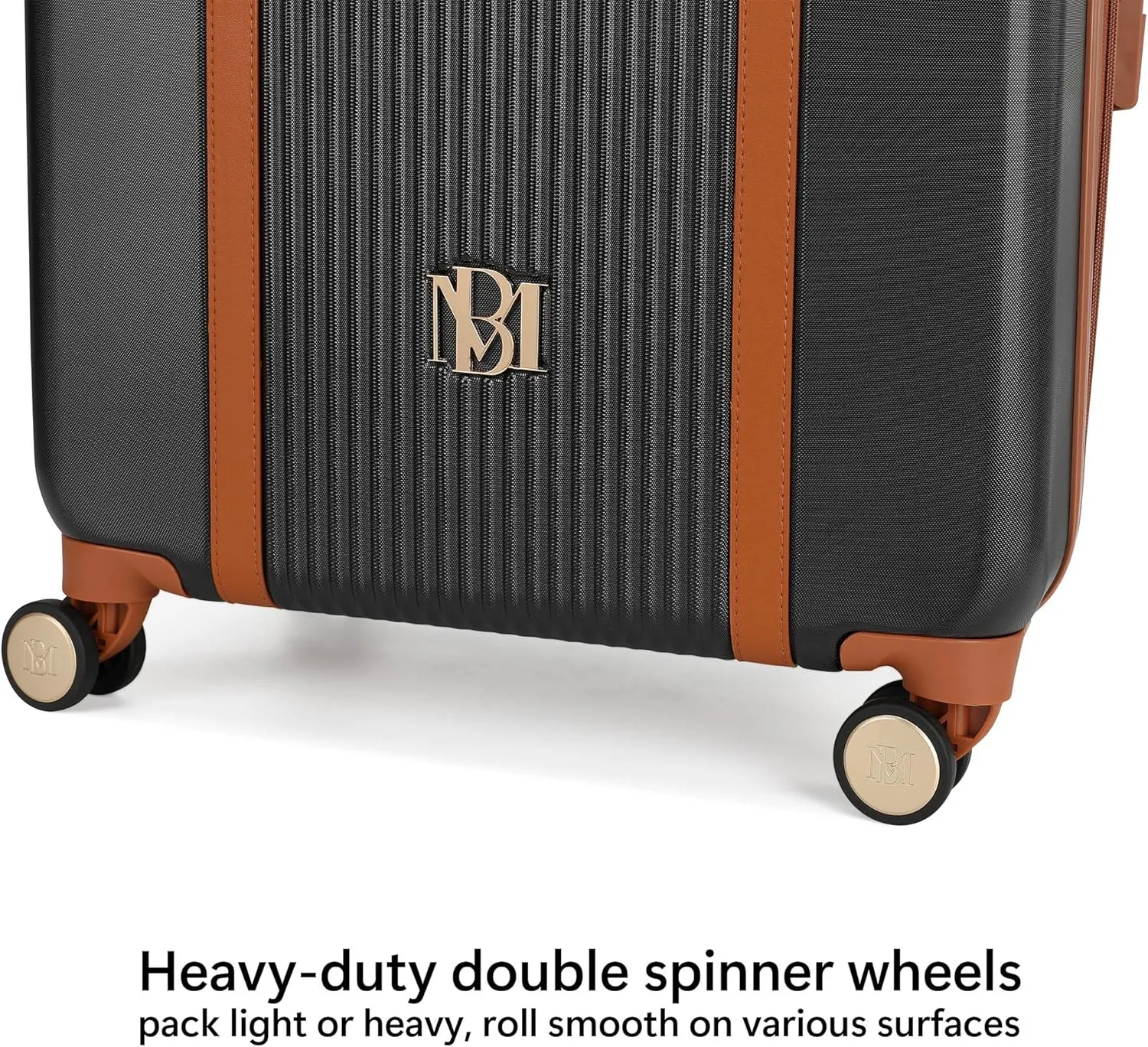 Badgley Mischka Mia Luggage Set   Madalyn Weekender   Belt Bag Bundle (Black)
