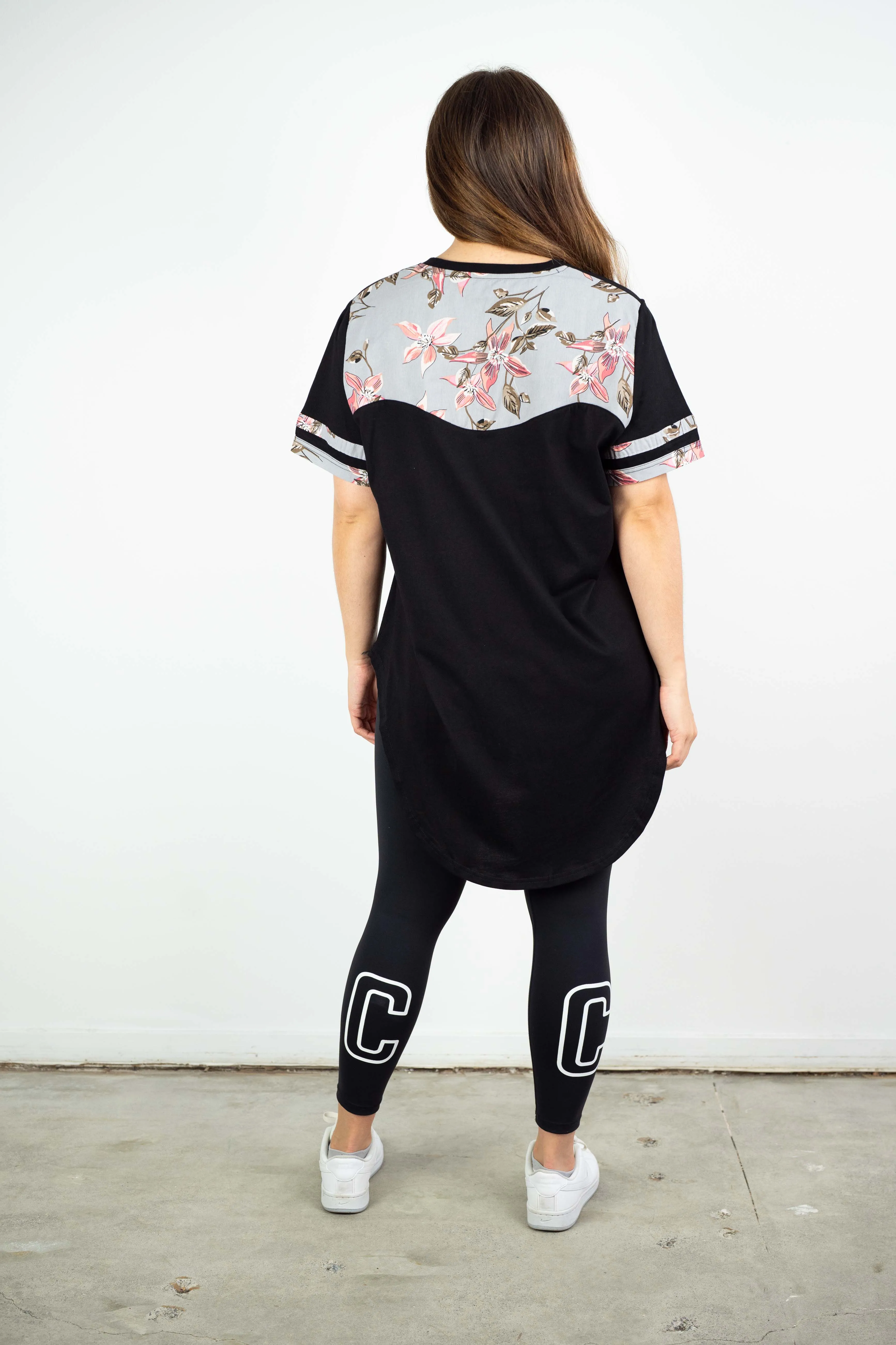 HANNAH VARSITY TEE
