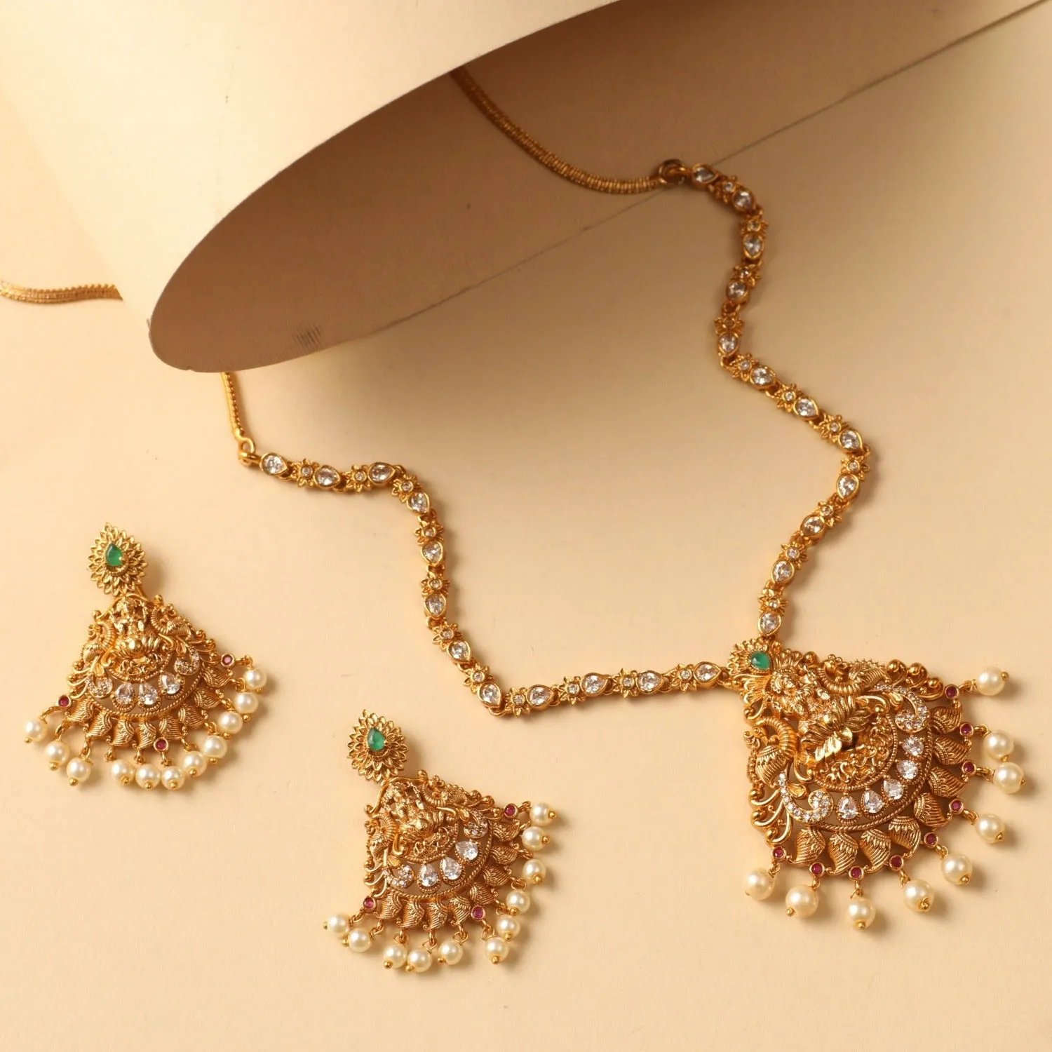 Mishi Antique Necklace Set