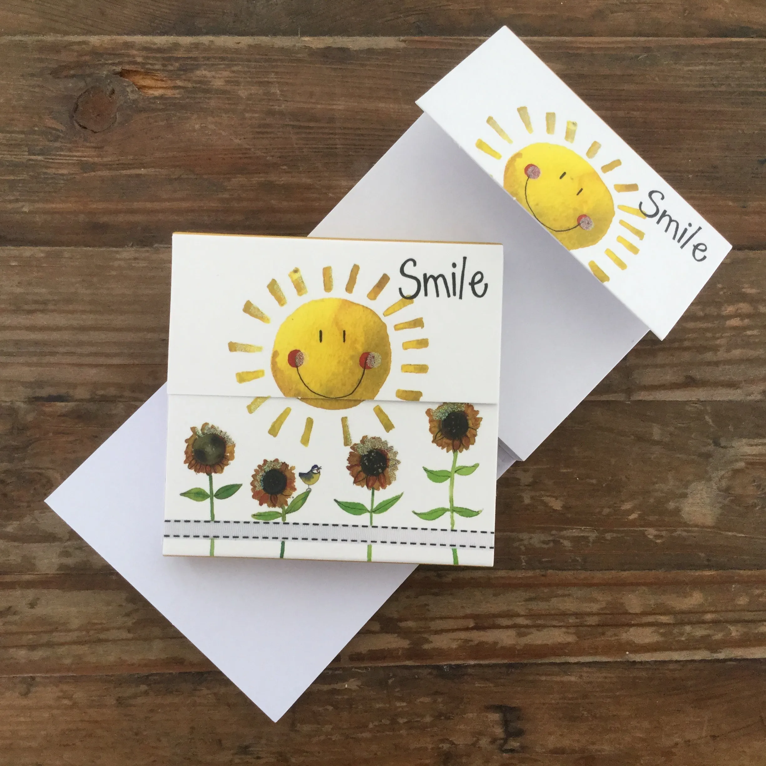 MM09 Smile Mini Magnetic Notepads By Alex Clark Art