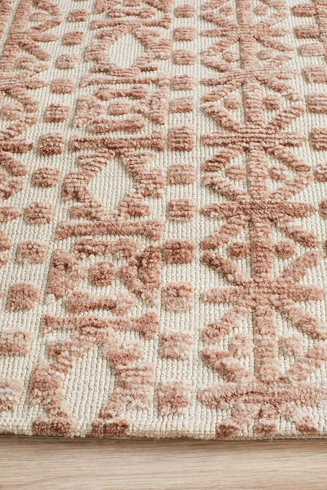Rustic Casual Tribal Design Becca Rug - Peach/Ivory