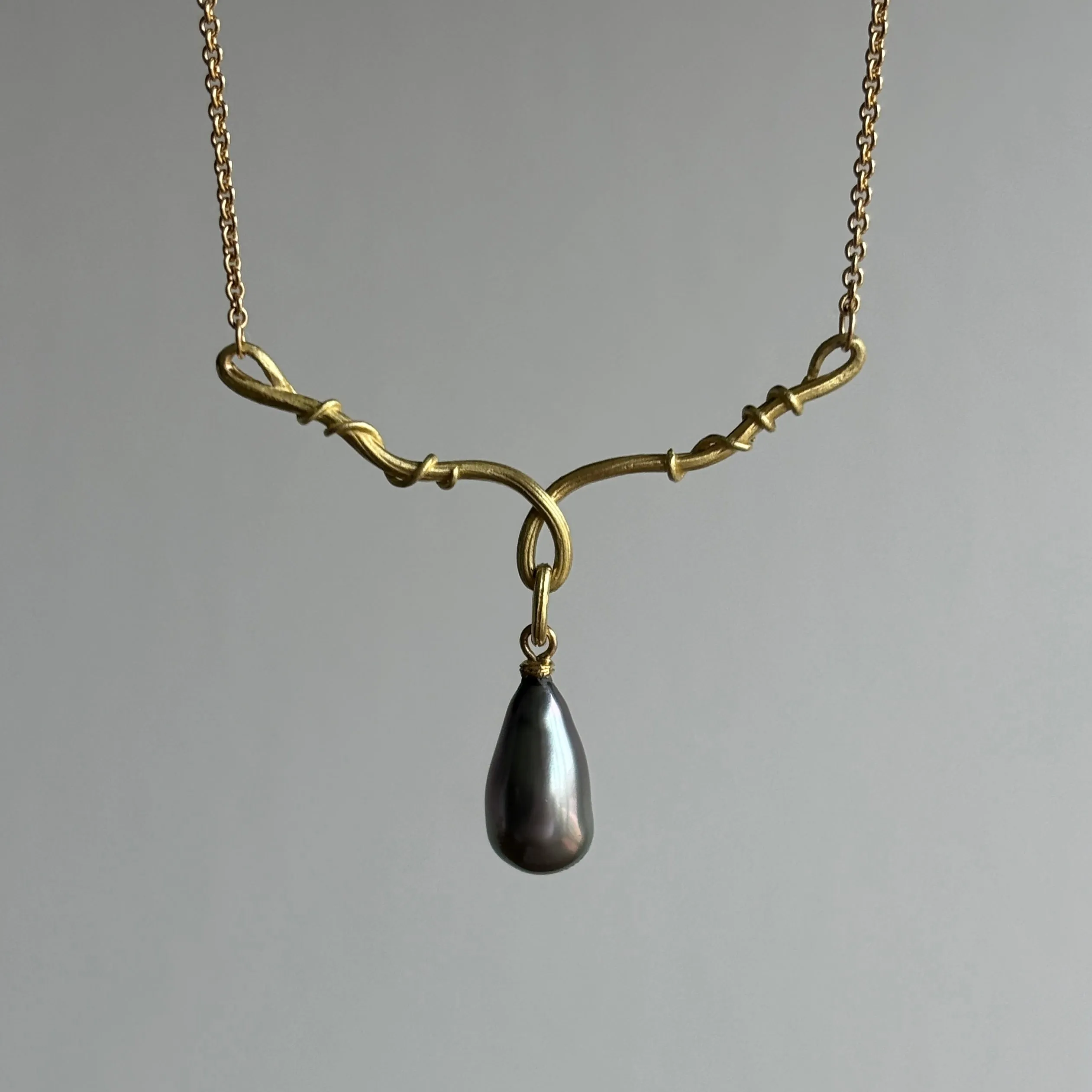 Twisted Vine Necklace with Tahitian Keshi Drop